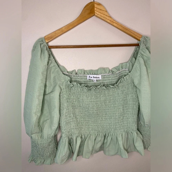 En Saison Ruched Frill Hem Puff  Sleeve Blouse - Picture 3 of 6